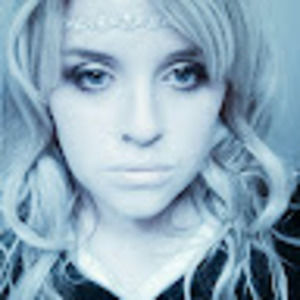 Meet your Posher, Jenn